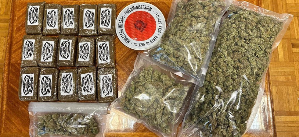 Aveva in casa 2 chili e mezzo di droga: arrestato un 34enne