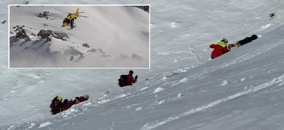 Paura in montagna, tre escursionisti precipitano per diversi metri rimanendo bloccati sulle rocce