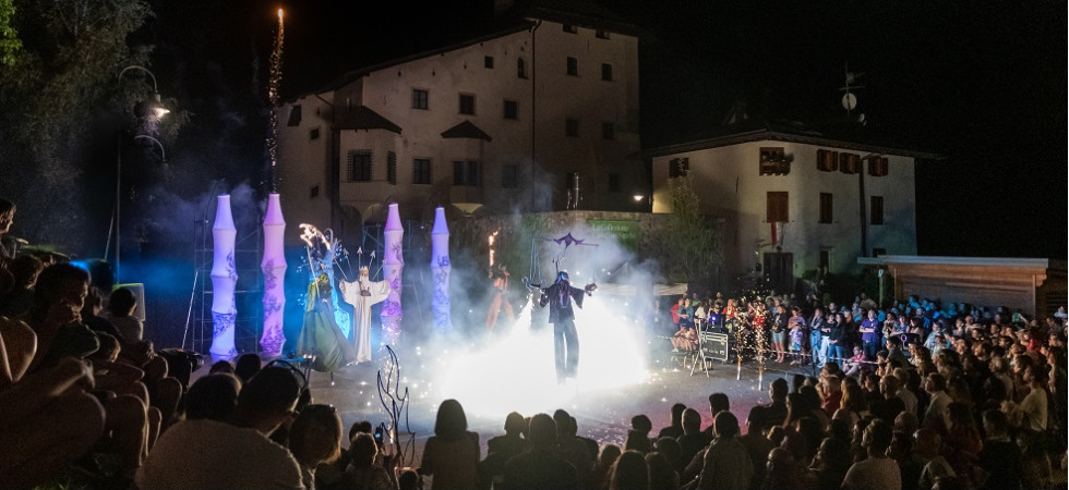 Foto di Giacomo Podetti Rafting, bike, cultura e rassegne a tema