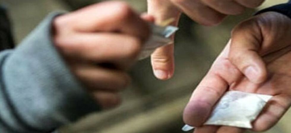 Beccati a spacciare dagli agenti di polizia: lui aveva il divieto di dimora a Trento