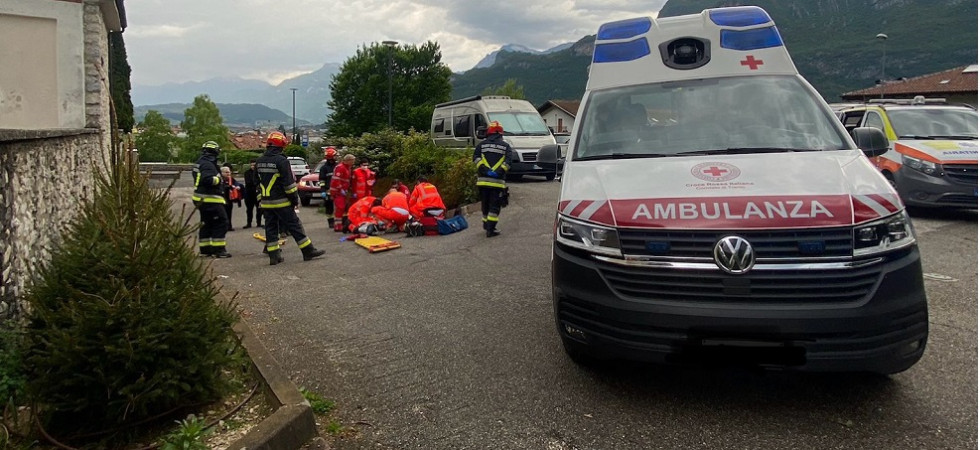 Paura in Vallagarina, un pedone investito da un'auto
