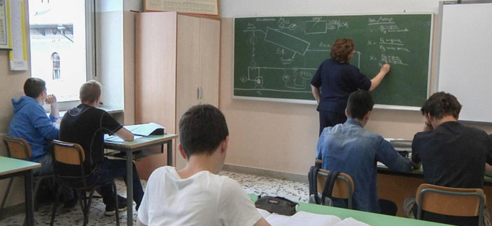 Dal ponte di Ognissanti ai 10 giorni di vacanza a Pasqua: approvato il calendario scolastico 2024/2025