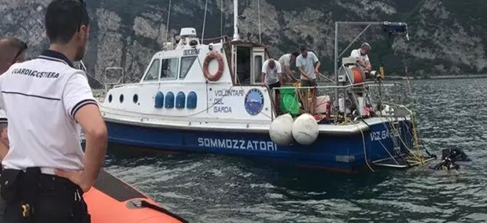 Sparisce nelle acque del Garda, riprese le ricerche di un 44enne: in azione i sommozzatori