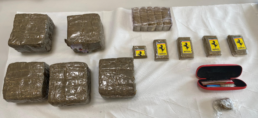 Oltre 6 chilogrammi di hashish nell'armadio in camera da letto: arrestato un 49enne a Trento