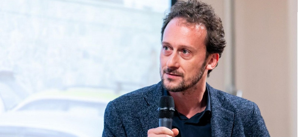 Social e digitale influenzano la nostra identità?