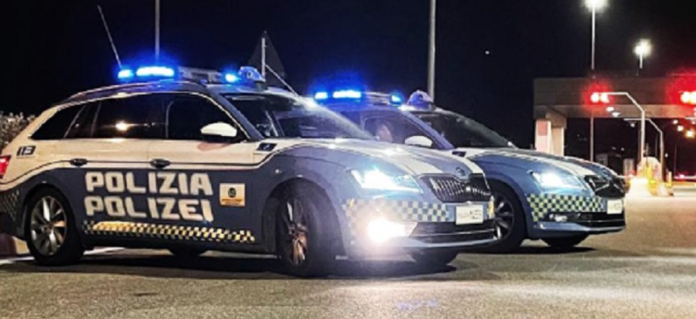 Scappa dall’auto con 260 grammi di cocaina per evitare i controlli