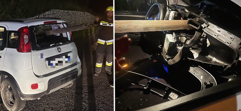 Si schianta contro un recinto e una trave in legno gli sfonda il parabrezza