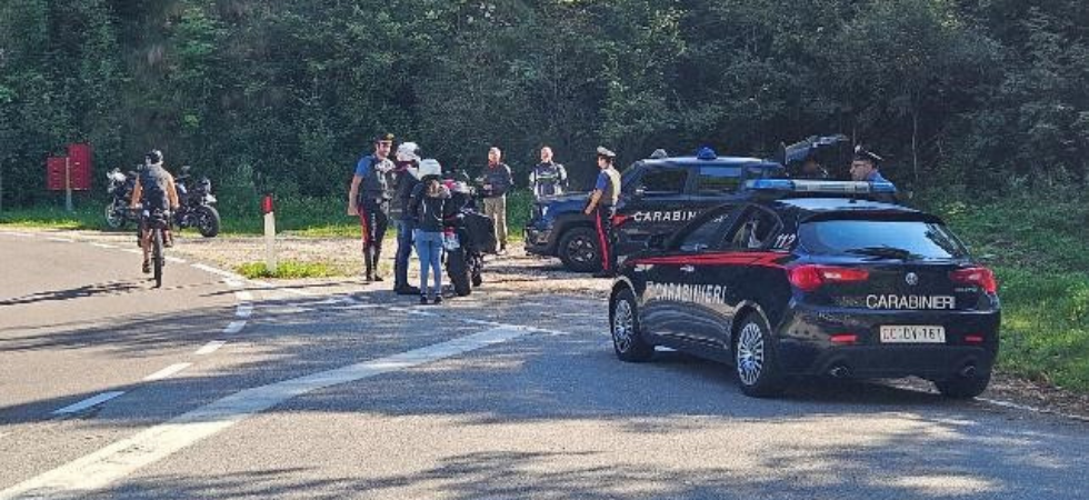 Domenica di controlli, 46 motociclisti sanzionati sulle strade trentine in un giorno di traffico intenso