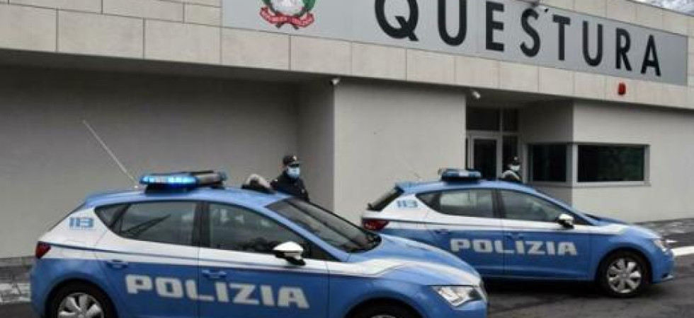 Hashish e cocaina, sequestrato un chilo e mezzo di sostanze stupefacenti (e pure una pistola rubata)