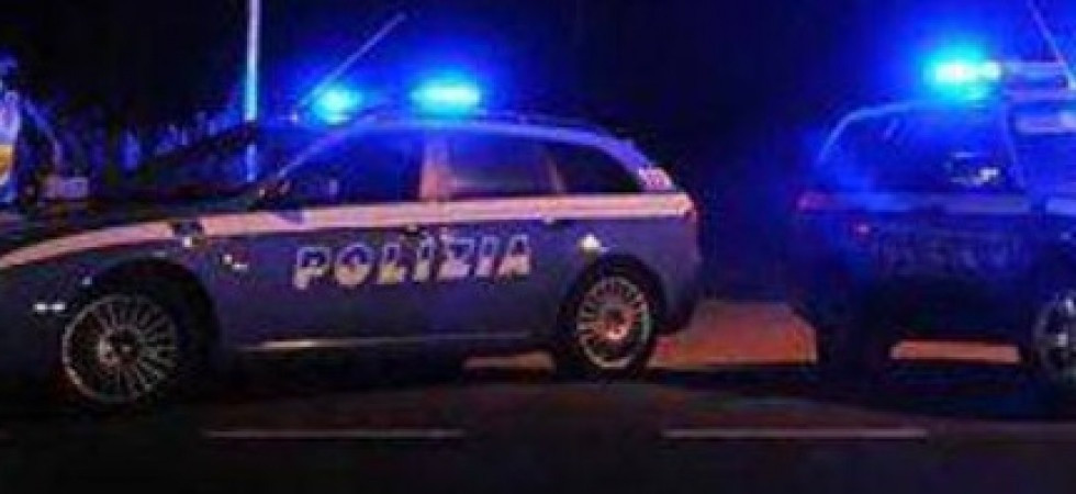 Ruba in un negozio e scippa una persona disabile in centro, nei guai un 20enne: fermato e arrestato, verrà espulso