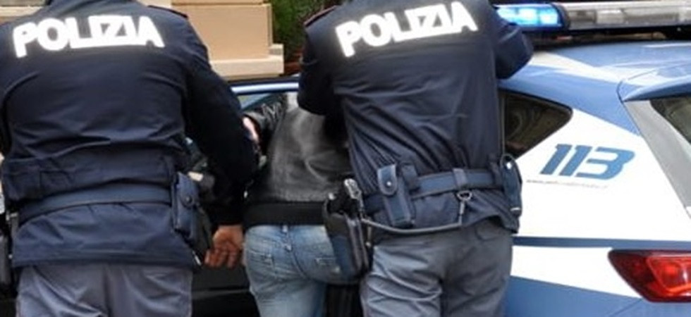 Ha un foglio di via per 4 anni dal territorio comunale ma viene trovato a rubare al supermercato