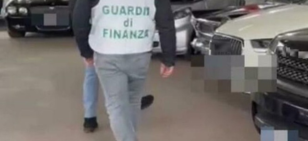 Vendita e noleggio illegale di auto per milioni di euro, arrestato ed estradato un 47enne