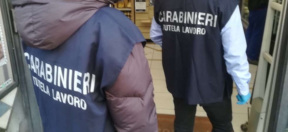 Blitz dei carabinieri nelle aziende, dalle violazioni sulla sicurezza alla mancanza di autorizzazione per le telecamere