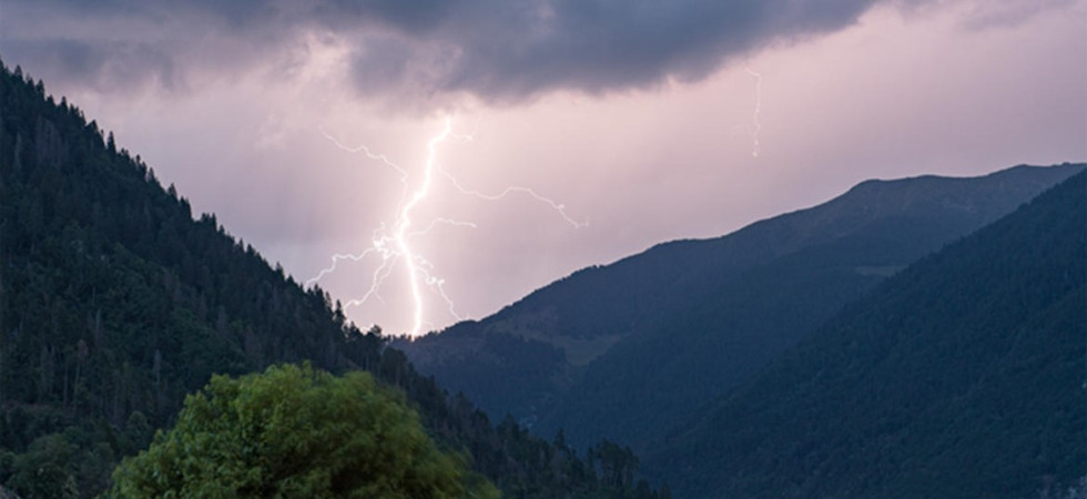 Meteo, piogge diffuse e intense in arrivo: scatta l'allerta