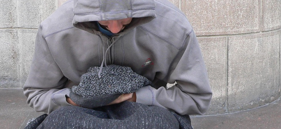 Senzatetto, fino a 150 persone rischiano di dormire in strada con il freddo