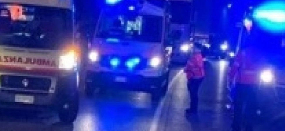 Tamponamento tra due auto lungo la tangenziale, soccorsi in azione e traffico in tilt
