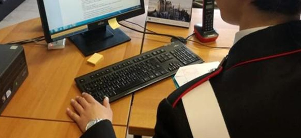 Cellulare in vendita su Facebook a pochi euro, giovane truffata: i carabinieri rintracciano e denunciano un 50enne