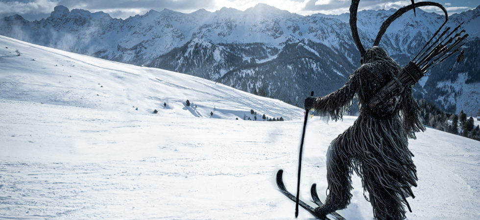Aprono gli impianti e i Krampus scendono in pista con gli sciatori