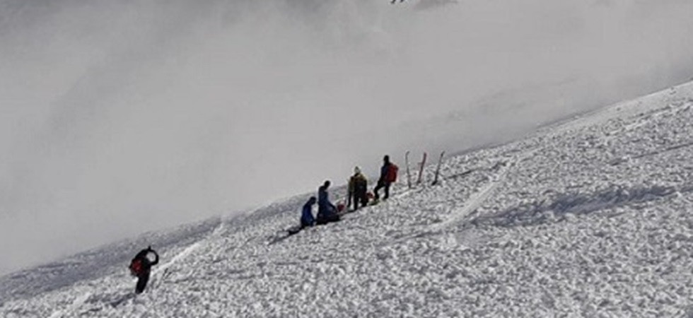 Travolto dalla valanga e trascinato per 300 metri, è morto uno scialpinista