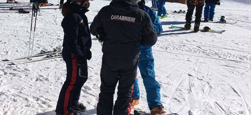 Si ubriacano e iniziano a girare il comprensorio sciistico creando pericoli per i fruitori delle piste