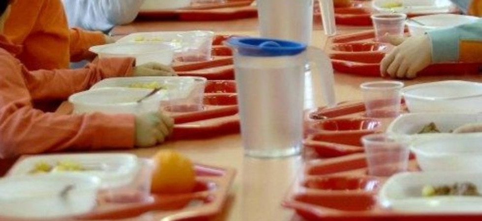 Alunni senza pranzo in mensa, il sindaco: “I bambini devono mangiare e continueranno a farlo