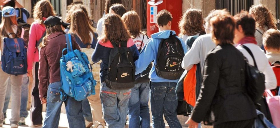 Tutto pronto per le iscrizioni alle scuole, novità sui criteri per la formazione delle classi