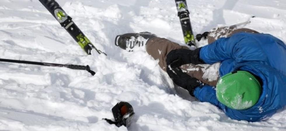 Foto archivio Ragazzina investe un 68enne sulle piste, ma quando la fermano rifiuta di identificarsi e fugge