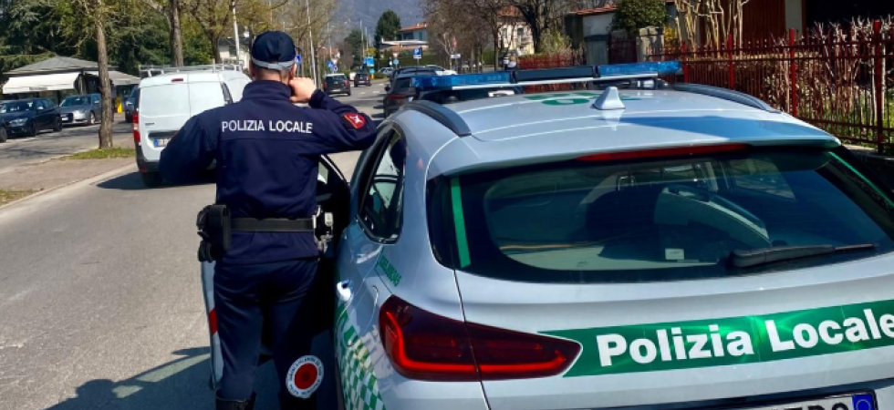 Ruba una bici da 3.700 euro ad un bambino ma quando (dopo un anno) lo rintracciano si giustifica: "Me l'hanno regalata"