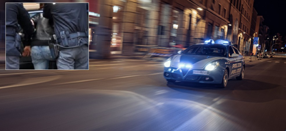 Momenti di follia in città, rompe le vetrine di alcuni negozi e ne imbratta altre con escrementi di animali