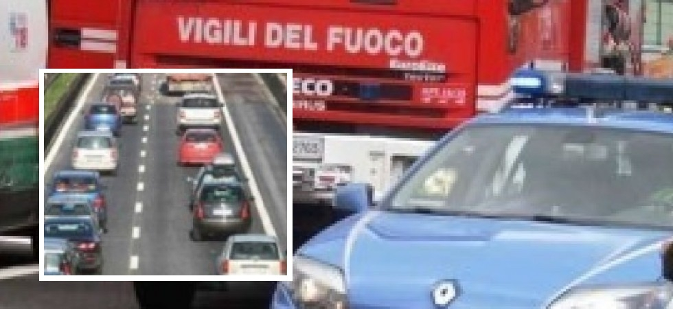 Schianto all'alba in A22, violento tamponamento tra un furgone e un camion