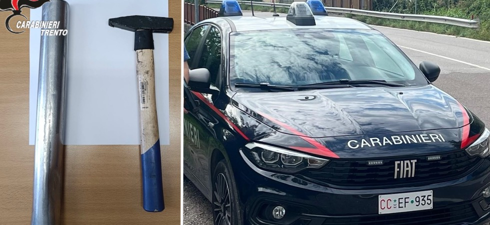 Si aggirano con una spranga di ferro nascosta in un ombrello, superalcolici, gioielli e 500 euro in contanti: arrestati