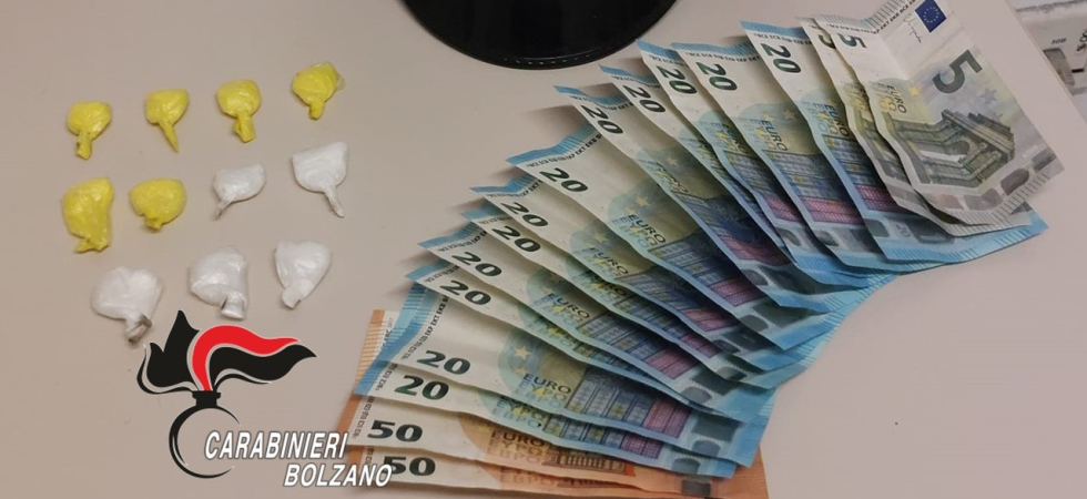 Trovato con 11 dosi di cocaina pronte per lo spaccio: denunciato un 36enne