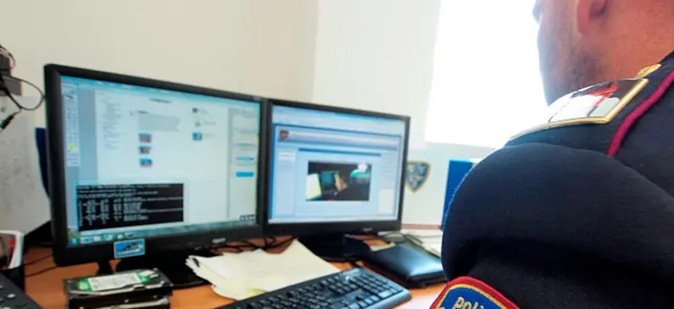 Foto pedopornografiche nel pc, nei guai un ispettore di polizia: sospeso dal servizio, indagini in corso