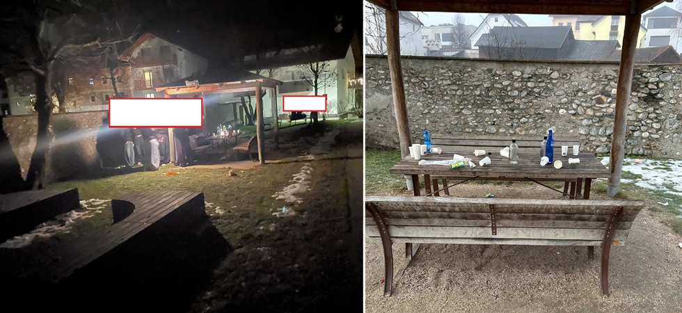Bottiglie vuote lasciate sulla tavola e immondizia abbandonata al parco