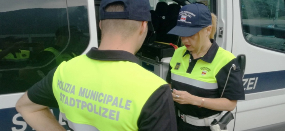 Prenotano online e finiscono in un affittacamere abusivo: scoperta struttura fantasma in centro