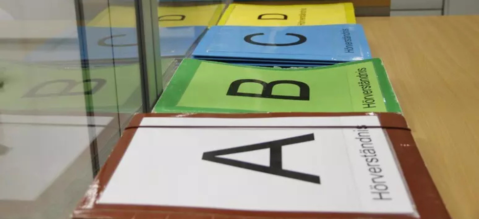 Bilinguismo, patentini falsi in Alto Adige: nel mirino oltre 1.700 certificazioni