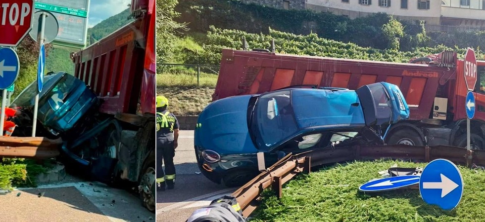 Tremendo schianto allo svincolo autostradale, coinvolti una macchina e un autocarro: due persone bloccate fra le lamiere