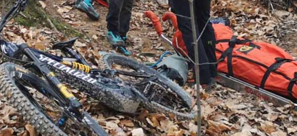 Momenti di grandissima paura sulla pista da downhill: un 13enne cade rovinosamente e perde conoscenza