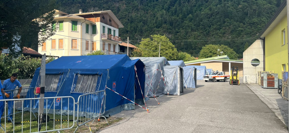 Dopo l'incendio devastante, la Carnia riparte con il campo scuola della Protezione Civile