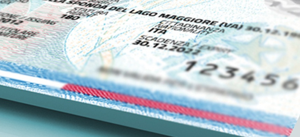 Carta di identità cartacea in scadenza: ecco entro quando sarà necessario sostituirla con il documento elettronico