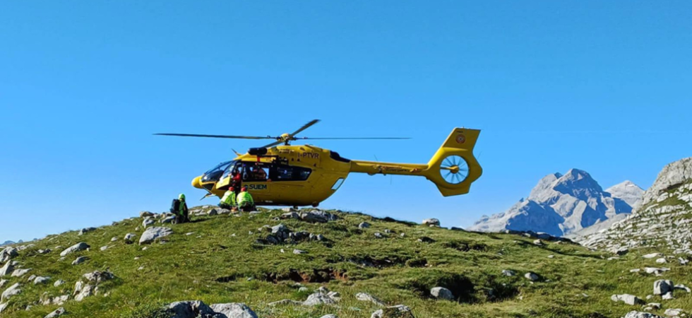 Foto d'archivio Tragedia in montagna, morta una 65enne: la donna è precipitata in un canale roccioso davanti agli occhi del marito e