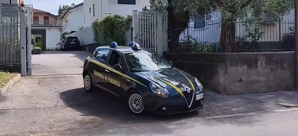 Bancarotta fraudolenta, dai 110 mila euro sottratti all'azienda edile alle dichiarazioni dei redditi 'fantasma'