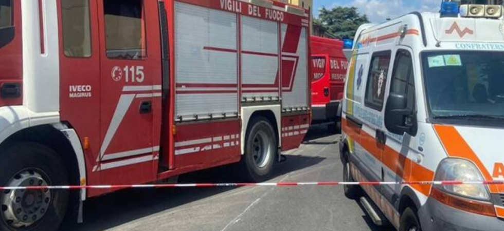 Tragedia durante i lavori nel giardino di casa, 59enne muore schiacciato da un albero sotto gli occhi del figlio