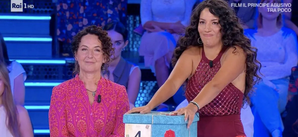 Sara, da Trento ad Affari Tuoi: il consiglio della mamma, il sogno dei 300 mila euro e l'offerta accettata