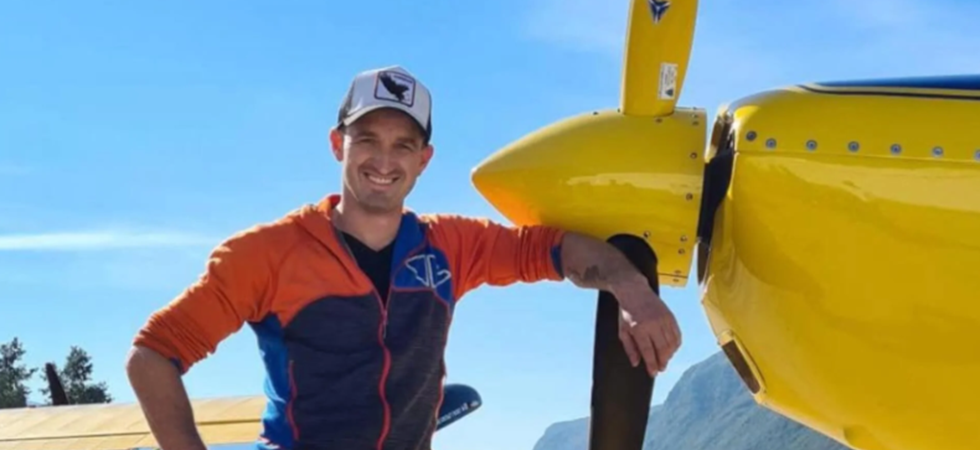 "Cieli blu, Manuel, persona meravigliosa e straordinario pilota"