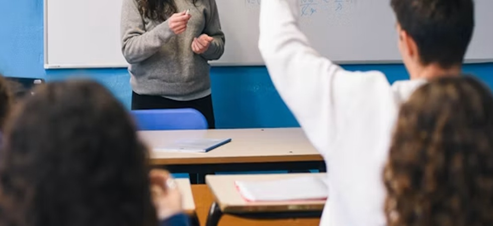 Educazione alla sessualità, il "consenso informato" entrerà nelle scuole trentine: "Pronta la circolare dal Dipartimento"