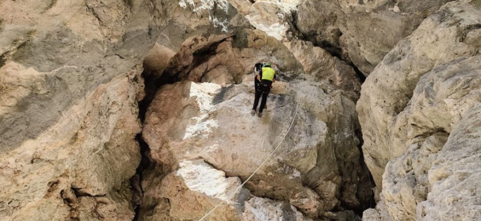 Scivola sulla ferrata e urta la roccia, momenti di apprensione in quota: uomo raggiunto e recuperato dal Soccorso alpino