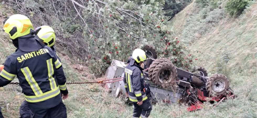 Tragedia al maso, contadino muore sotto il suo trattore