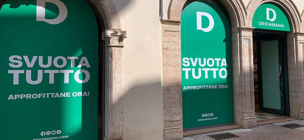 La catena di calzature Deichmann lascia Trento dopo 5 anni: affitti troppo alti e clienti sotto le attese