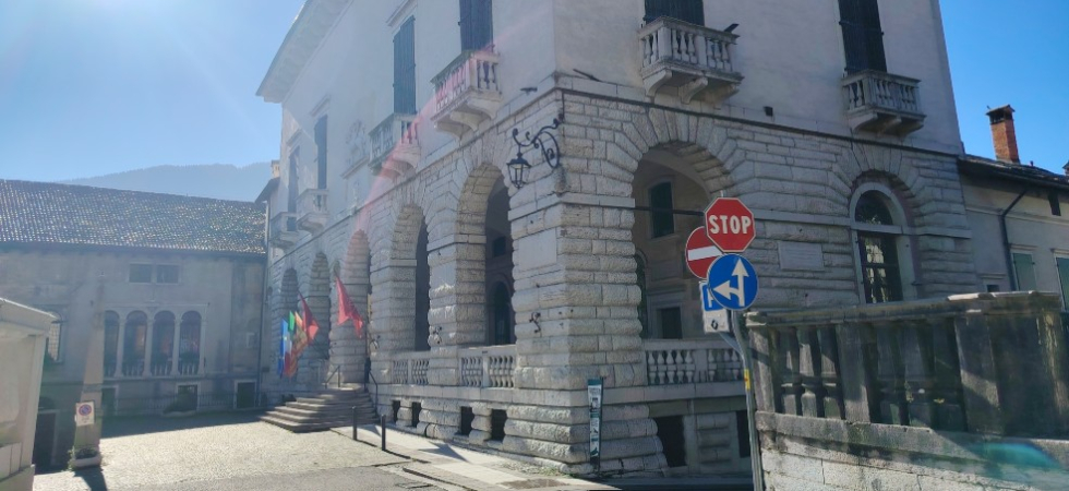 Feltre, oltre 22 milioni per le opere pubbliche: i lavori più rilevanti tra palaghiaccio e strutture scolastiche
